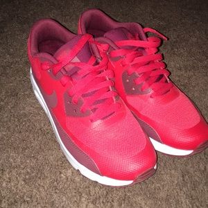 Nike Air Max 90 (Brand New)